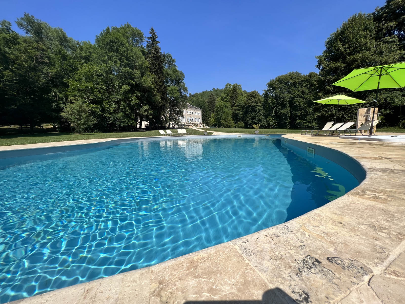 Front Chateau with Jacuzzi