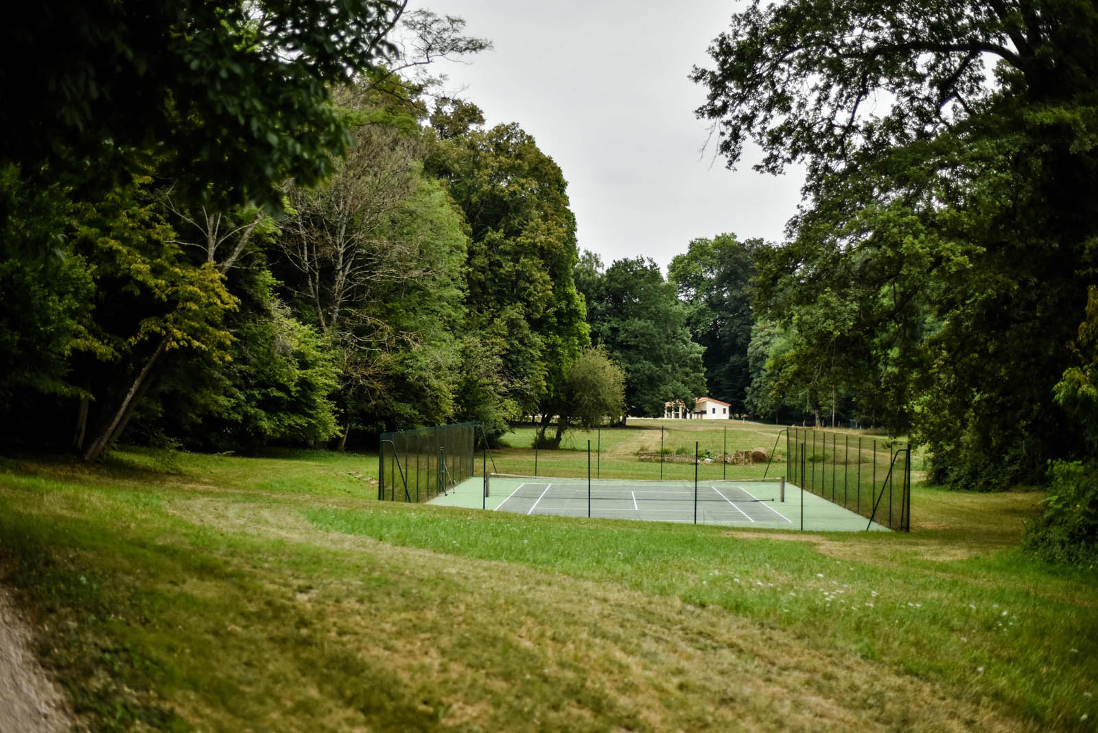 Tennis court